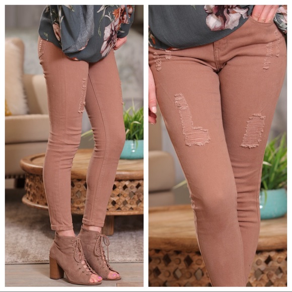 ✨LAST FEW✨Mocha distressed skinny jeans - Picture 3 of 3